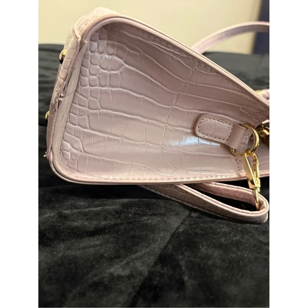 CLEARANCE-Pre-loved‎ bebe Pale Purple Croc-Embossed Top-Handle Satchel/Crossbody